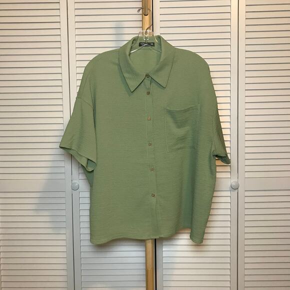 Shein Curve Round Neck Short Sleeve 1XL - Picture 1 of 5